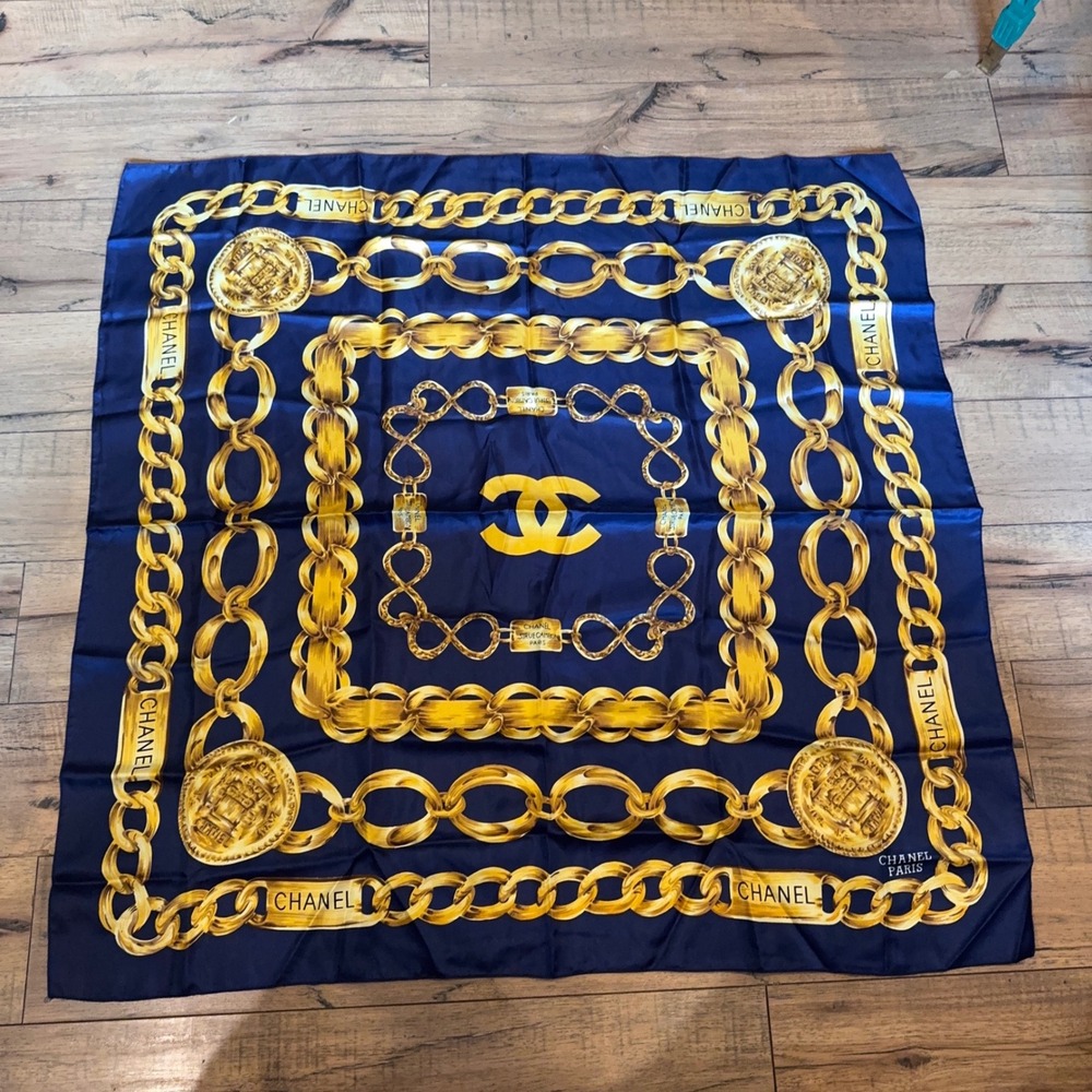 Chanel CC Gold Chain Medallion Silk Square Scarf Navy Blue
